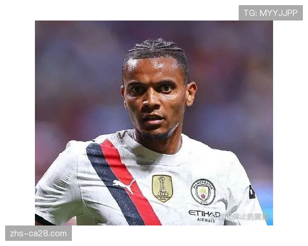 消息:西汉姆联中场核心帕奎塔与拜仁慕尼黑传出转会绯闻